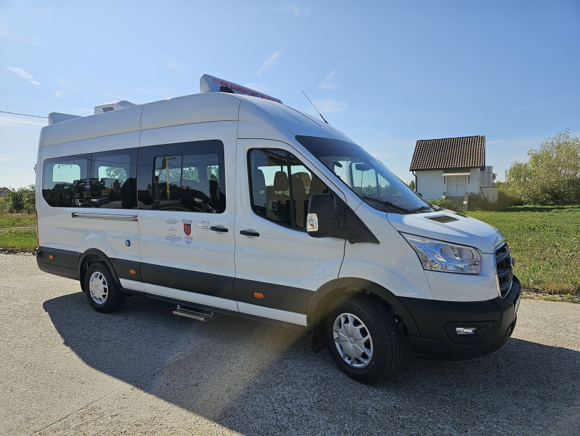 23.08.2024- Noul microbus școlar